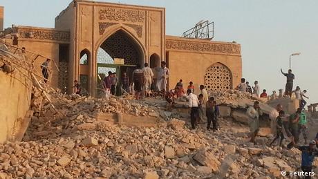 تنظيم داعش ينسف مرقد النبي يونس في الموصل  أخبار  DWDE  24072014