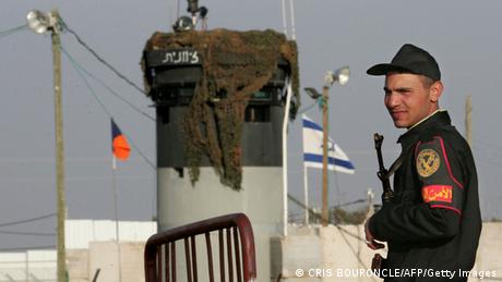 إسرائيل: تردد بشأن نشر قوات دولية على معابر غزة   أخبار   DW.DE   08.09.2014