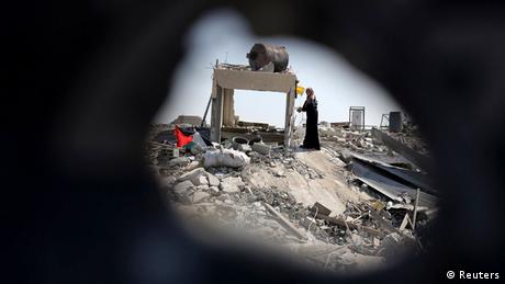 إعدام 18 فسلطينيا في غزة بتهمة ″التعاون″ مع إسرائيل   أخبار   DW.DE   22.08.2014