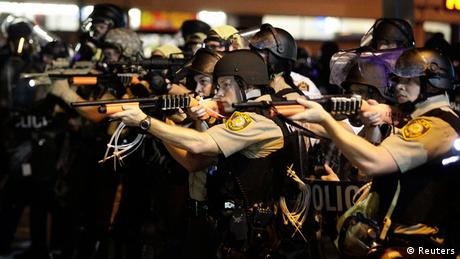 Photo Reporting: No end to the turmoil in Ferguson