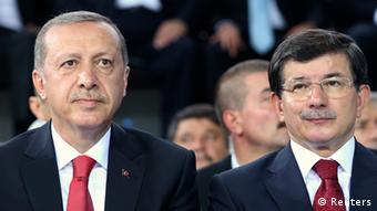 Εκτός απροόπτου ο Νταβούτογλου θα υποβάλει την παραίτησή του στον Ερντογάν