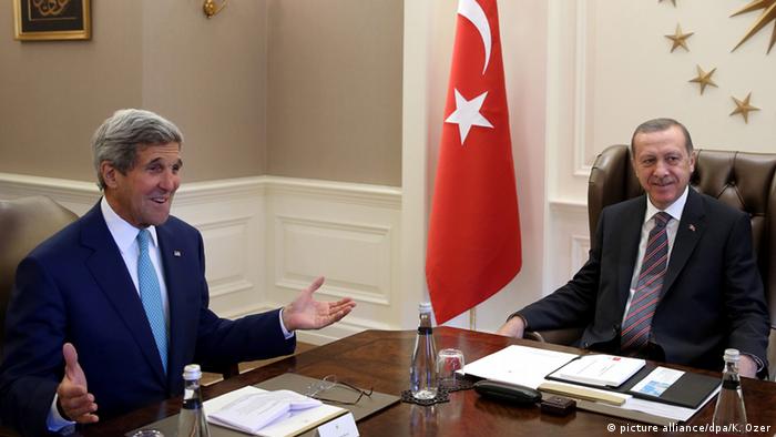 John Kerry in der Türkei