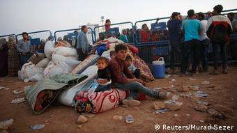 Πρόσφυγες στα σύνορα Συρίας-Τουρκίας