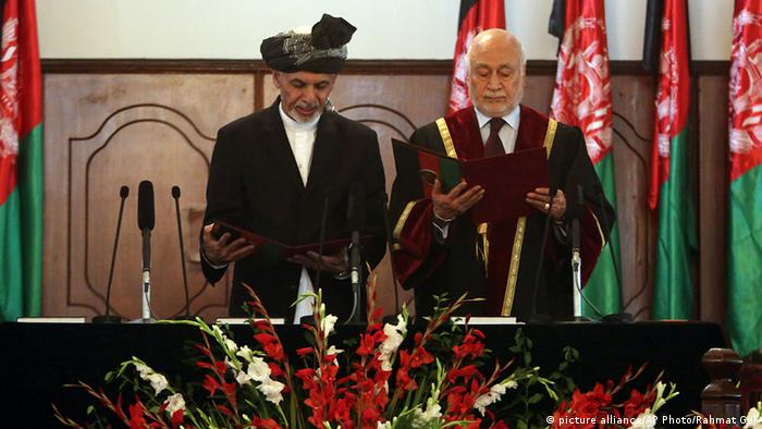 Ashraf Ghani Ahmadzai und Abdul Salam Azimi Vereidigung Afghanistan Präsident 