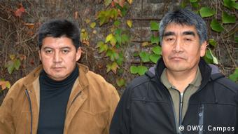 Los voceros mapuches José Catrilao y Manuel Chocori. 