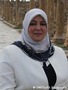 Algerien Kopftuchverbot Naima Salehi