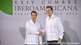 El presidente de México, Enrique Peña Nieto (izq.), y su homólogo español, Mariano Rajoy, en la 24ª Cumbre Iberoamericana.