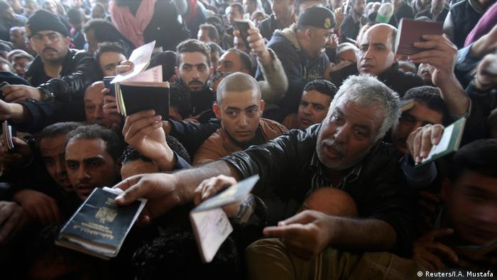 Grenzübergang Rafah Ägypten - Gazastreifen vorübergehend geöffnet 21.12.2014