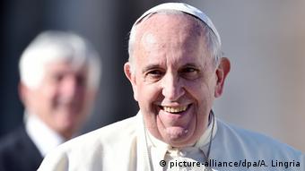 El papa argentino recibió por primera vez al mandatario cubano en el Vaticano. 