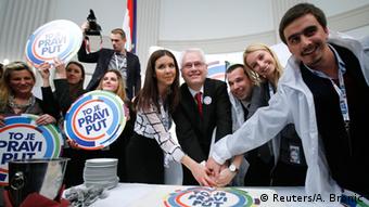 Josipović poziva na birači izaberu pravi put