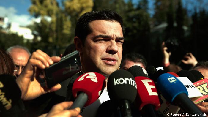 De ganar las elecciones parlamentarias griegas, Alexis Tsipras, líder del partido de izquierda, pretende poner fin a la política de ahorro. 