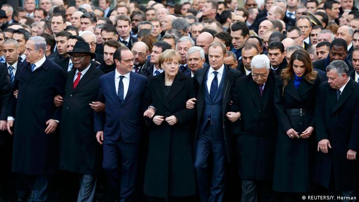 Líderes mundiais comandam marcha contra terrorismo em Paris