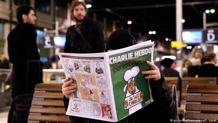 Charlie Hebdo Verkauf in Paris 14.01.2015
