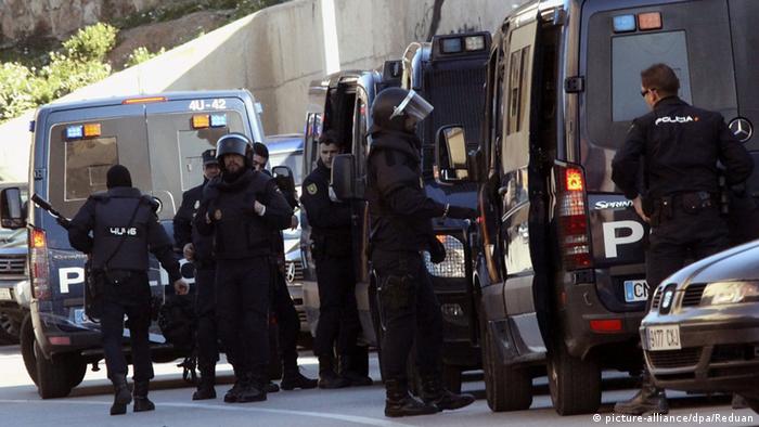 Police in the El Principe suburb of Ceuta, the Spanish enclave in northern Africa, 24 January 2015.