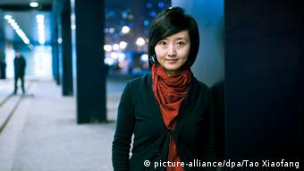 H δημοσιογράφος και δημιουργός του «Under the Dome» Τσάι Ζινγκ