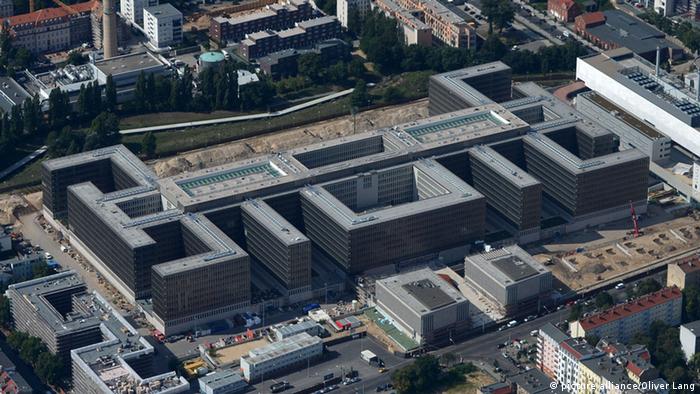 وكالة الامن القومي الامريكي استخدمت الاستخبارات الالمانيه للتجسس على اسرار الدفاع الاوروبيه  0,,18331869_303,00