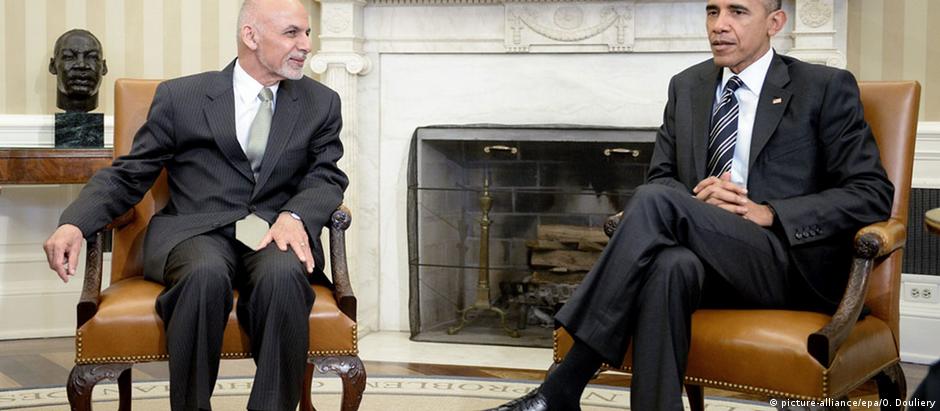 Ghani pediu a Obama que adiasse retirada de tropas do Afeganistão