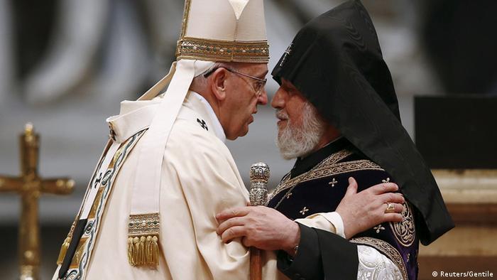 Papa Francisc la slujba care a marcat un secol de la masacrele asupra armenilor