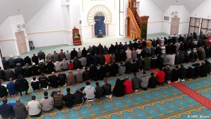 Prayers at a Lyon mosque