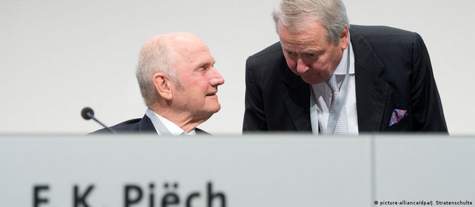Os primos Ferdinand Piech e Wolfgang Porsche em 2012