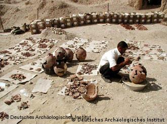 اكتشافات أثرية هامة في غرب الأقصر للمركز الألماني للآثار المصرية 0,,2070127_4,00