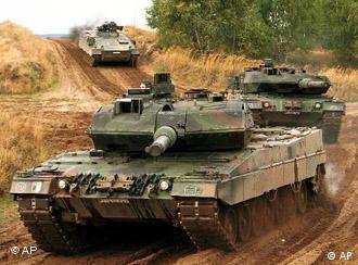 عربستان مایل به خرید شمار بیشتری از تانک‌های مدرن آلمانی است 