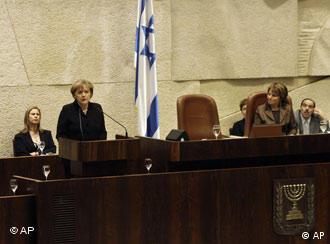 Kancelarka Merkel govori pred Knesetom