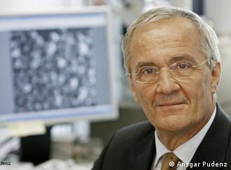 Professor <b>Volker Wittwer</b>, Gründungsmitglied des Fraunhofer-Instituts für <b>...</b> - 0,,4900627_4,00