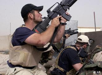 نشر وثائق سرية خطيرة تكشف عن انتهاكات وخفايا حرب العراق 0,,5075195_4,00