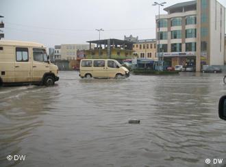 �berschwemung, Nordalbanien, Ort Gjabije, Vorort von Shkodra.
Autor: Lek� Plani 