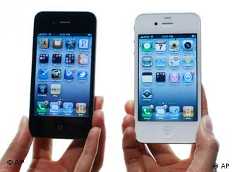 Two Apple iPhone 4 (AP Photo/Paul Sakuma)
